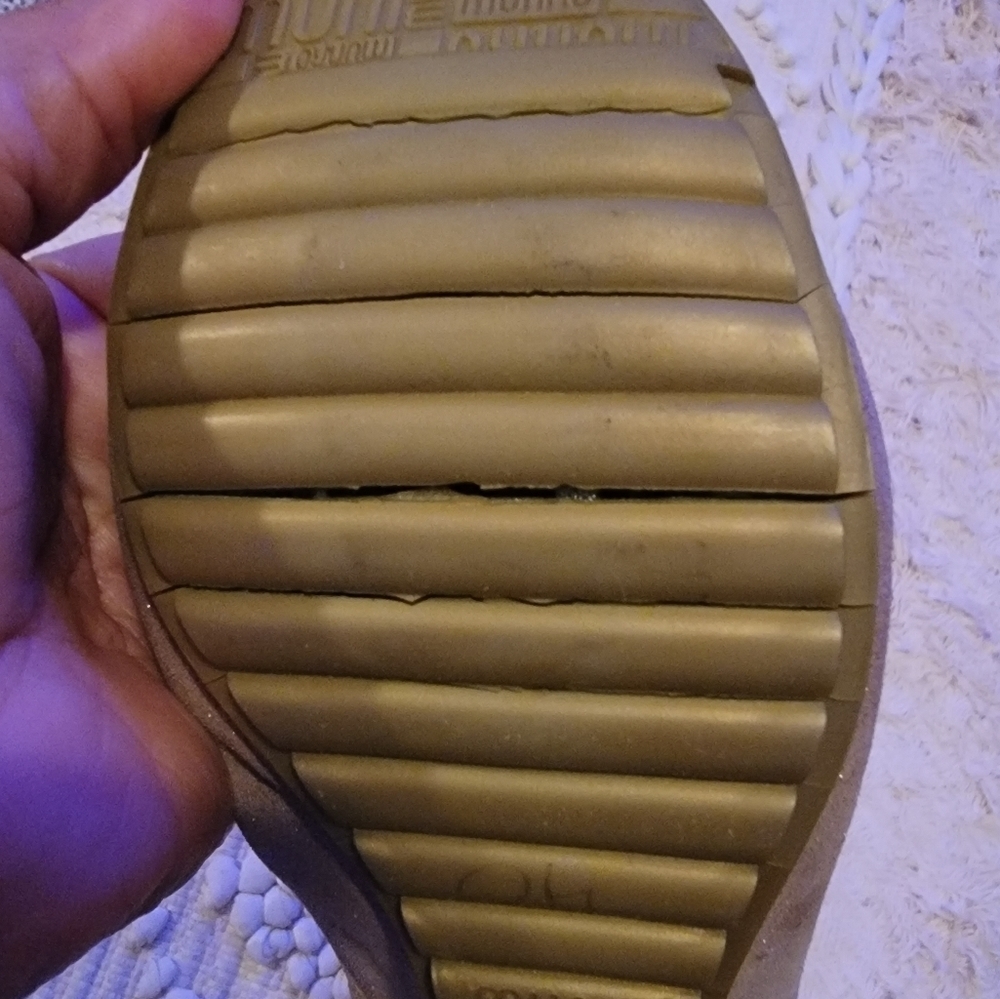 NWOT Munro Addie smoking slipper loafer in gold shimmer - Picture 4 of 5